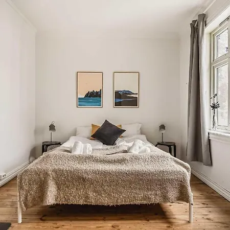 Сasa de vacaciones Ks12 - Charming 3br Townhouse