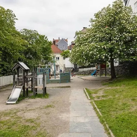 Сasa de vacaciones Ks12 - Charming 3br Townhouse Bergen